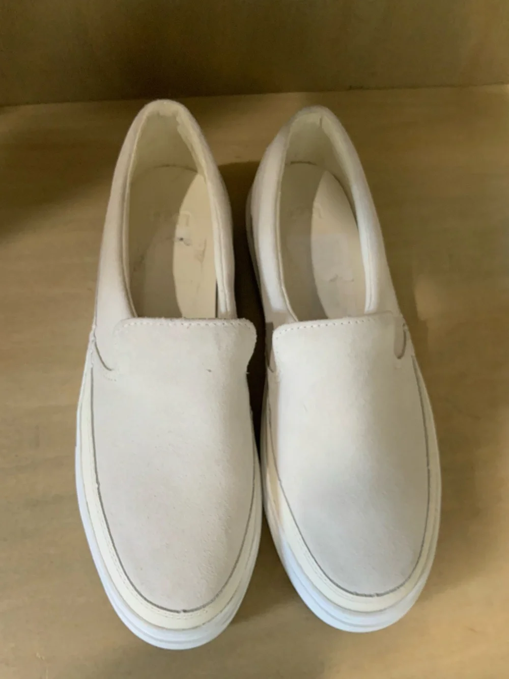 NWOT UGG Women’s Slip-On Sneakers in Cream and White - Size 8